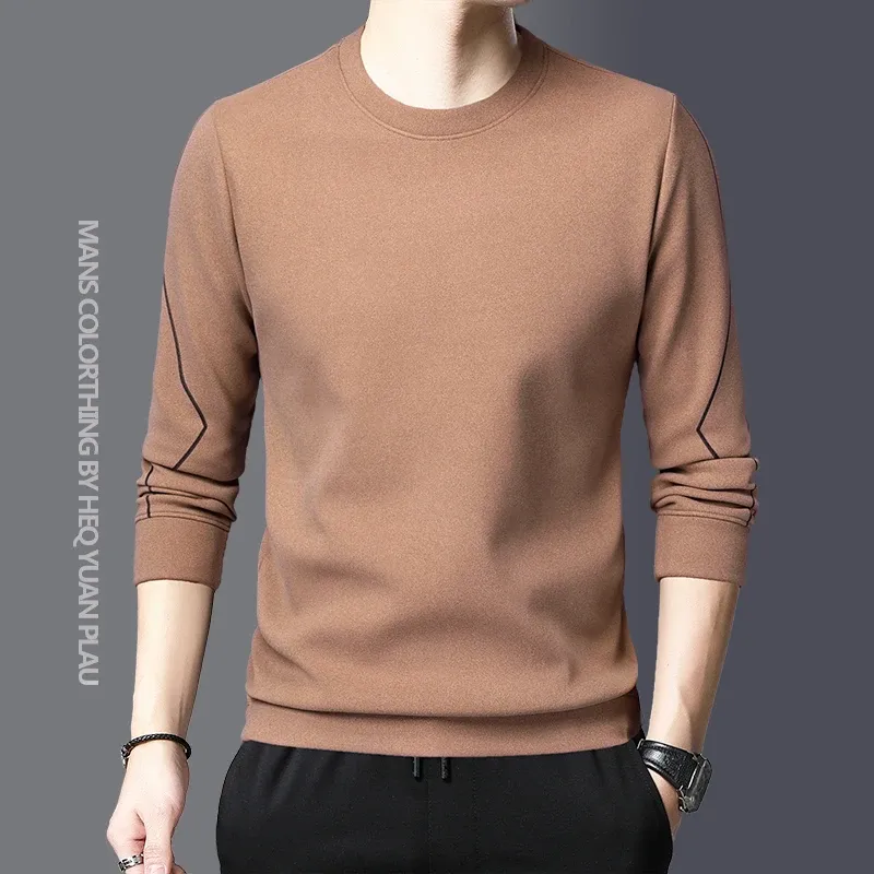 Men's New Autumn/Winter Round Neck Comfortable and Versatile Fashion Slim Fit Long Sleeved T-shirt Bottom
