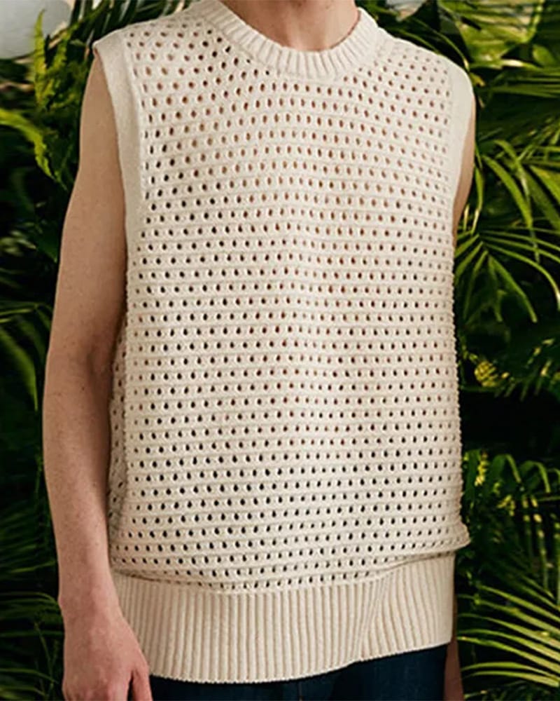 Men's Knitted Sweater Sleeveless Tops Loose Casual Fashion Streetwear Men Solid Color Hollow Out Sweater Vest