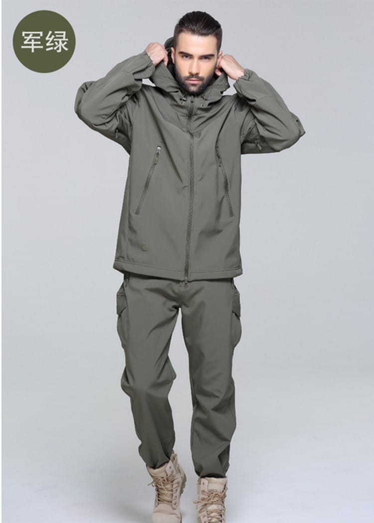 Tactical Outdoor Men's Autumn And Winter Fleece Warm Suit Warm Keeping Suit Hunting Clothes Tactical Soft Shell Uniform