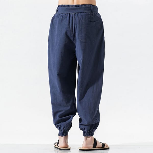 Pocketed Leggings Chinese Style Embroidered Men's Harem Pants with Elastic Waist Belt Loose Pleated Ankle-banded Trousers