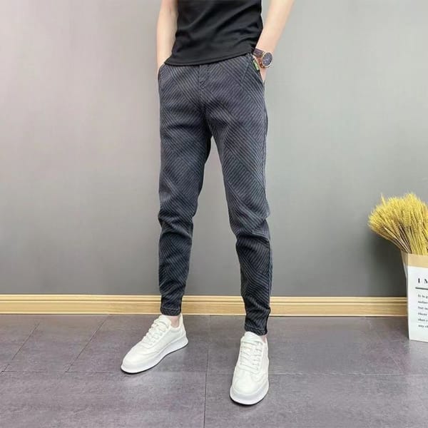 Fashion Designer Versatile Slim Casual Jeans for Men Tapered Stripe Design for Autumn Winter Stylish Men's Pants Korean Style