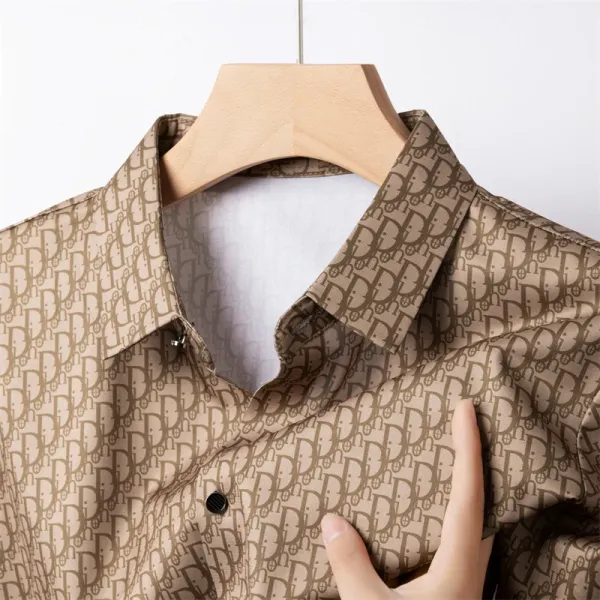 2024 Summer New Men's Business Casual Printed Short Sleeved Shirt Fashion Comfortable Wrinkle Resistant Top